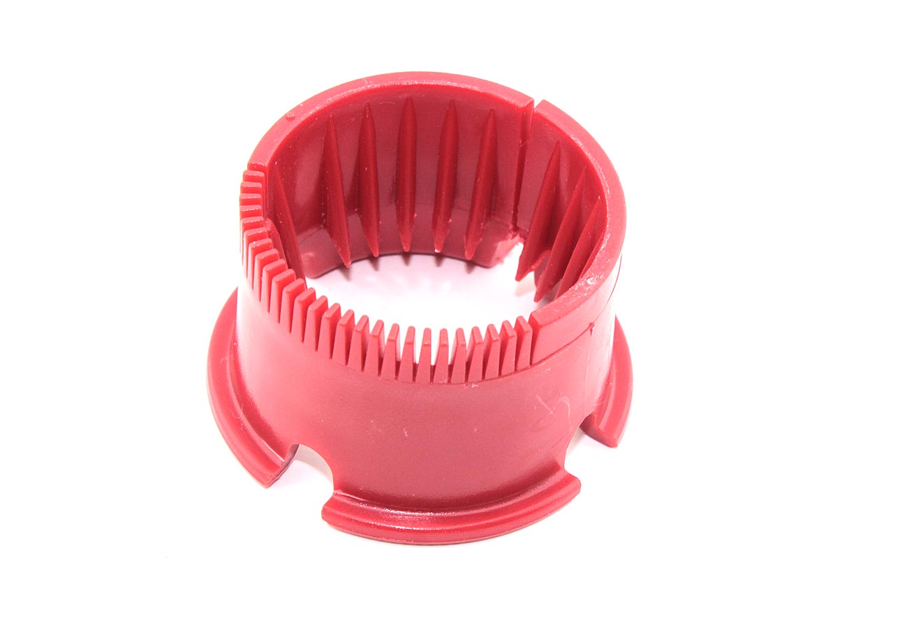 Круглая щётка для сбора волос с ворсовых щёток пылесоса